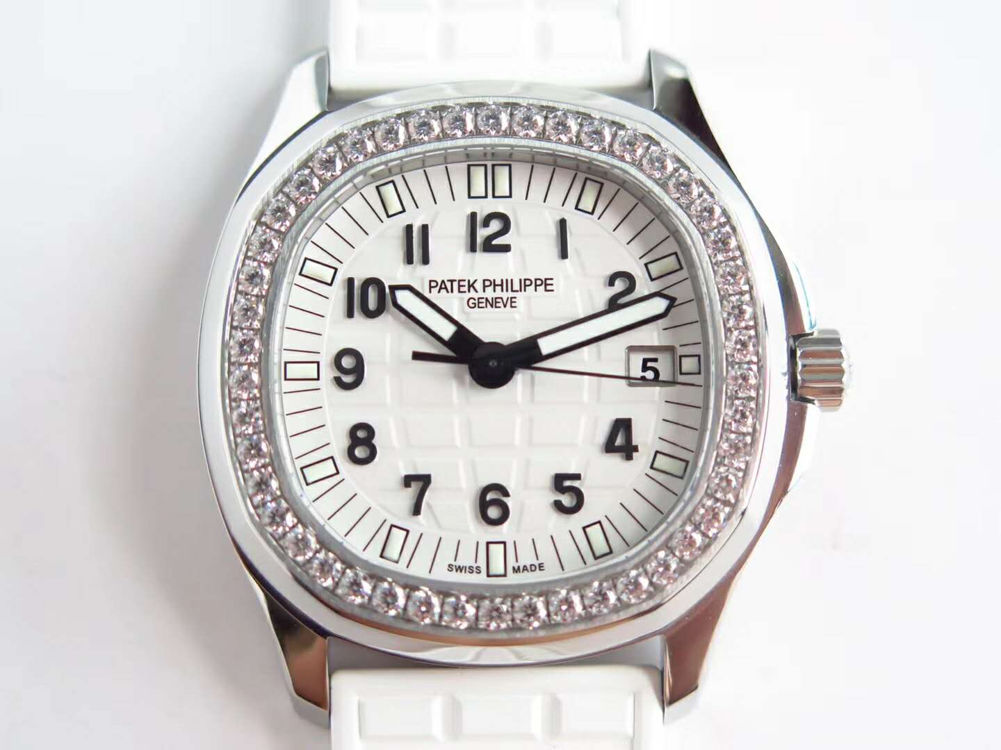 Aquanaut Luce 5067A-011 White Dial in Steel