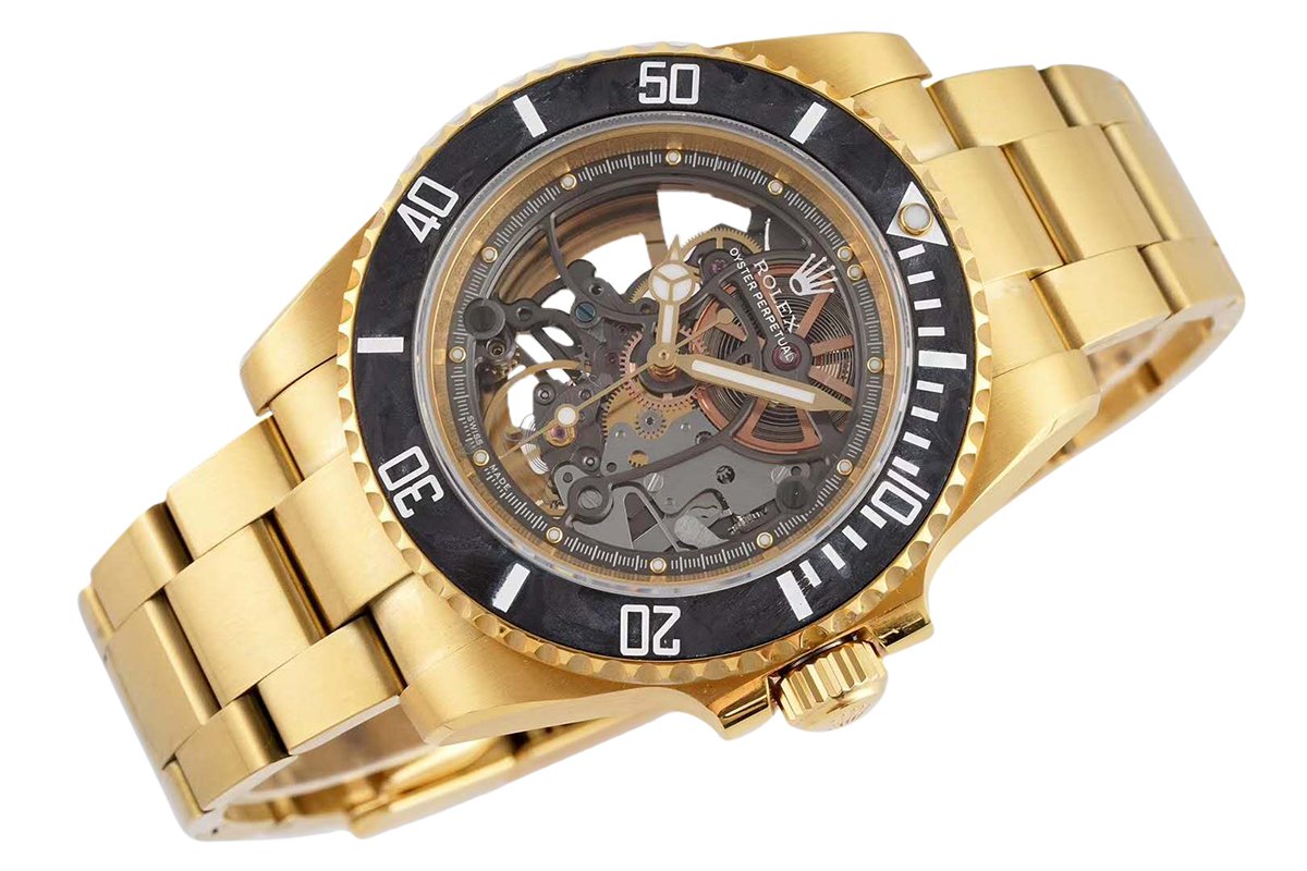 Andrea Pirlo Project 114060 Submariner in Yellow Gold