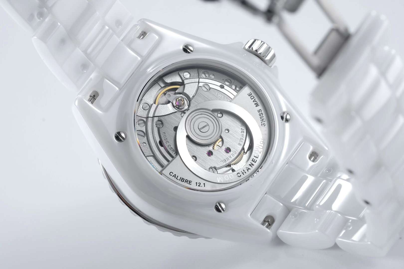 J12 White Ceramic and Steel Ref: H5700