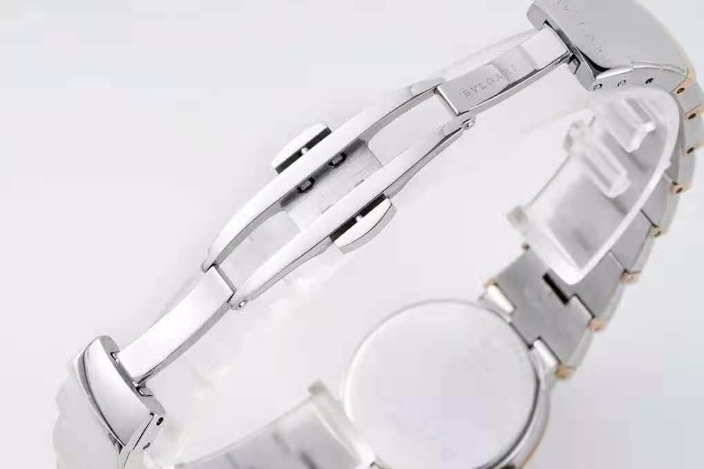 Lvcea MOP Dial in Rose Gold/Steel