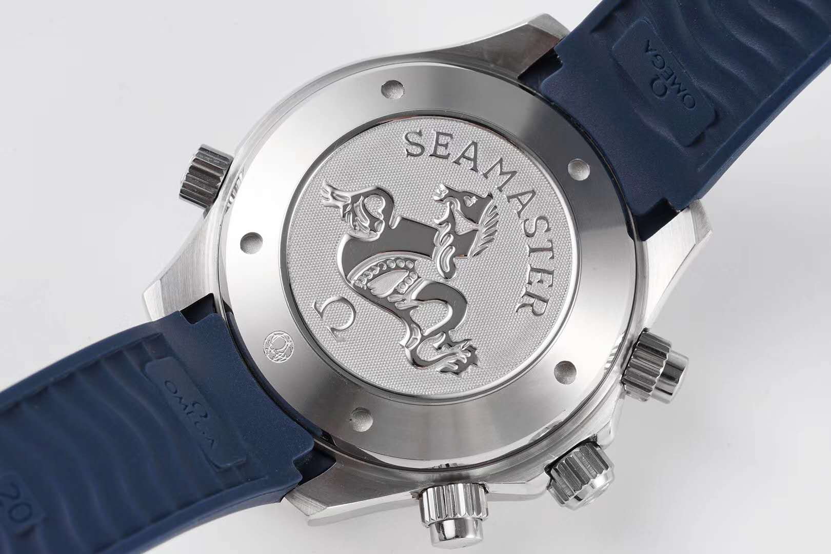 Seamaster Diver 300m Chronograph Blue Dial on Rubber Strap